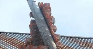 Демонтаж дымохода в частном доме по выгодной цене от 561 рублей | Сварной-Жлр