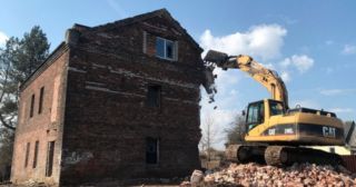 Демонтаж кирпичного дома Железногорск, цена от 2905 руб.