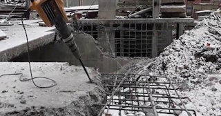 Демонтаж монолитного перекрытия в Железногорске - Профессиональная разборка от 816 руб.